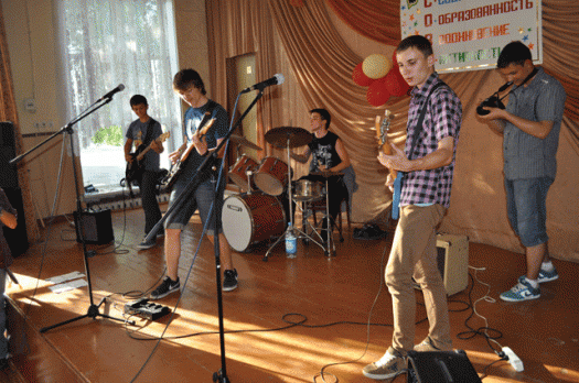 Два рок-концерта в один день