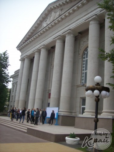 Сегодня в Молодечно проводят централизованное тестирование (РАСПИСАНИЕ ЦТ и рекомендации по его прохождению)