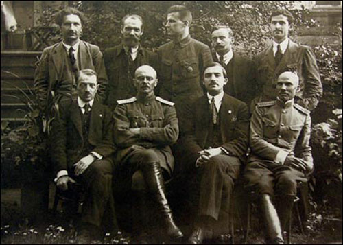 25 пытанняў і адказаў з гісторыі БНР 25 пытанняў і адказаў з гісторыі БНР