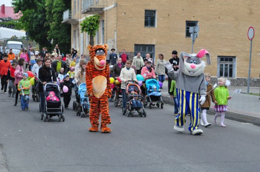 В День защиты детей в Слониме было многолюдно