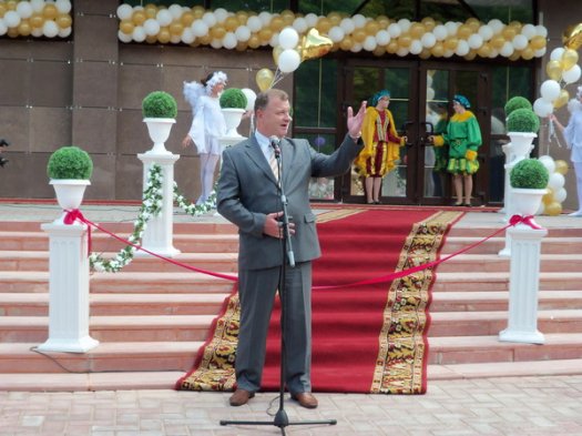 Обновленный ЗАГС ждет молодоженов