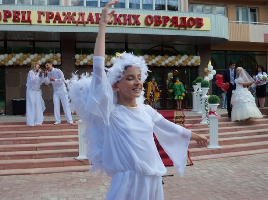 Обновленный ЗАГС ждет молодоженов