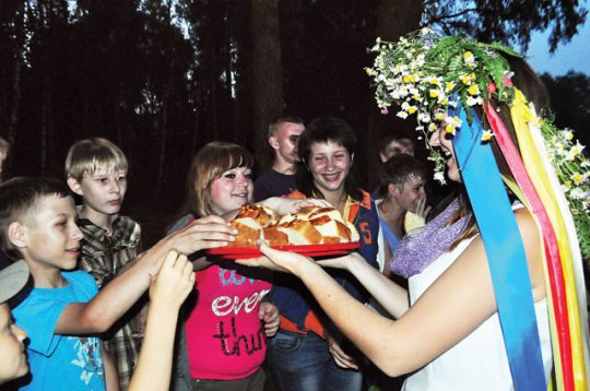 У Жыровічах шукалі папараць-кветку ў Купальскую ноч