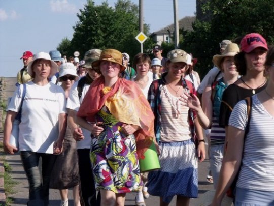 Удзельнікі пілігрымкі Барысаў – Росіца прыйшлі ў Докшыцы