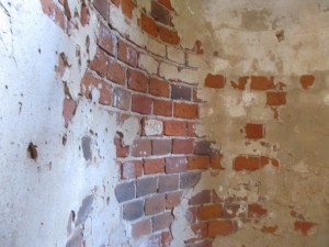 Возрождение святыни: на Костюковщине продолжаются работы по восстановлению в д. Забычанье Свято-Вознесенского православного храма