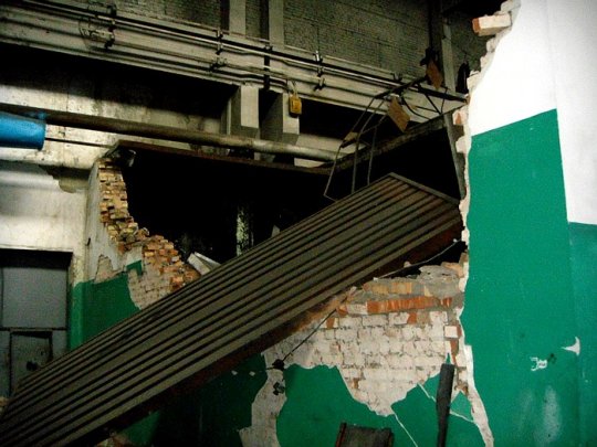 Мощный взрыв на Минском подшипниковом заводе - фото