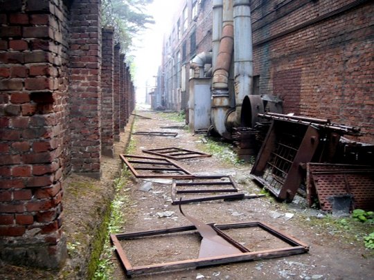 Мощный взрыв на Минском подшипниковом заводе - фото