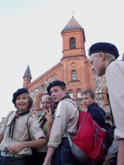 Пастаўскія пілігрымы прыйшлі да Валадаркі Азёраў