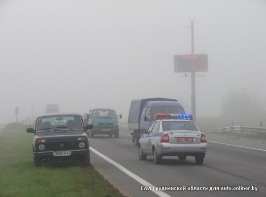 Во время тумана на М6 столкнулись пять машин