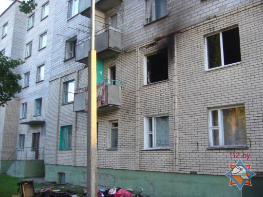 В Бобруйске горело общежитие гидролизного завода. Эвакуировали 35 человек