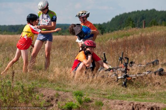Каманда слонімскіх велатурыстаў у прыгодніцкіх гонках заняла другое месца