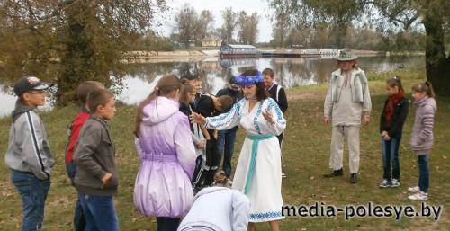 Турыстычны маршрут «У гасцях у цётачкі Заказушкі» адкрыўся ў Столінскім раёне