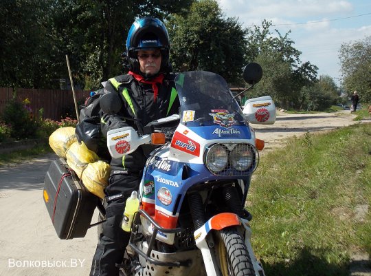 Участники Катынского пробега в Волковыске