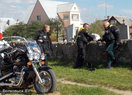 Участники Катынского пробега в Волковыске