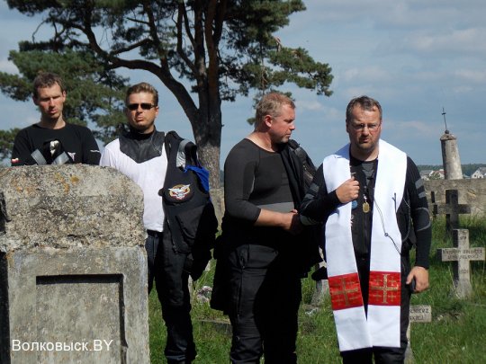 Участники Катынского пробега в Волковыске