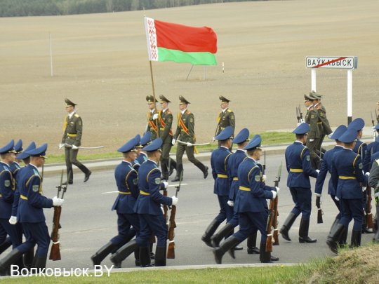 Как открывали памятник защитникам Отечества