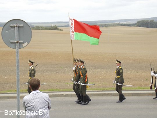 Как открывали памятник защитникам Отечества