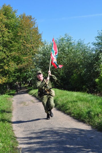 Солдаты пробежали марш-бросок в пять километров