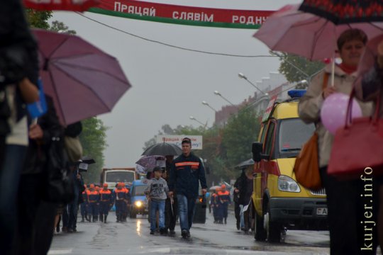 Слуцк отмечает День города. Шествие