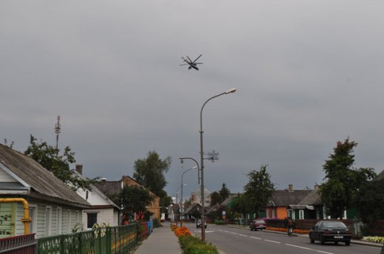 А город подумал: учения идут