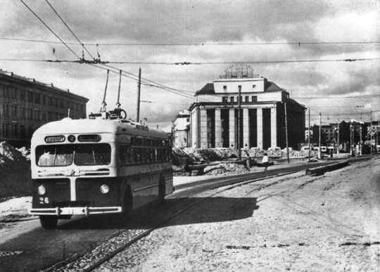 Как это было. 60 лет назад на улицы Минска вышел первый троллейбус