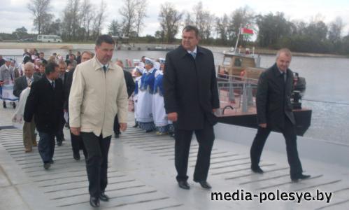 Взгляд на паром столинской стороны: событие, которого ждали