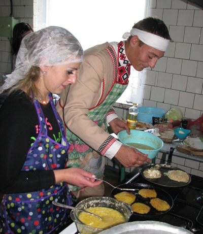 Соревновались поставские и латвийские семьи Соревновались поставские и латвийские семьи