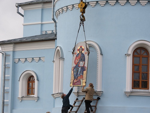 Украшение храма