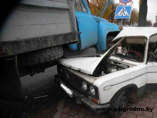 Фотофакт: в Волковыске в ДТП пострадала месячная девочка