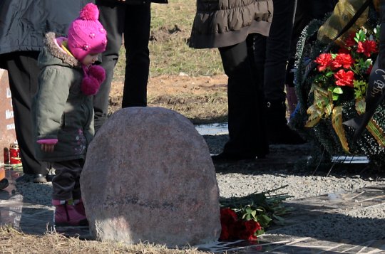 В Поставах открыли памятник погибшим лётчикам и журналистам