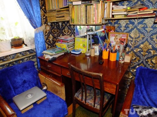 "Государственные дети" передают приемной маме рисунки, а Минобразования отправляет за комментариями на свой сайт