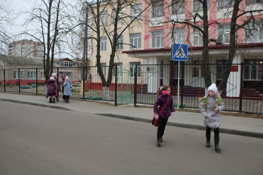 Опасность за школьной калиткой