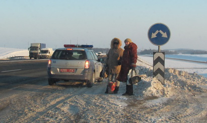 Зачем Гродненская ГАИ раздает чай на загородных трассах? Небольшой фоторепортаж об уже постоянной акции