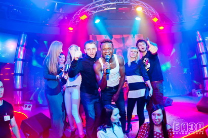 В ночном клубе “База” прошла вечеринка с участием DJ Motiv8