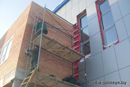 Бассейн в Столине планируется открыть в сентябре 2013 года