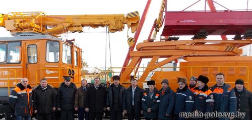 Первая модернизированная дрезина получила новую жизнь в локомотивном депо ст.Лунинец