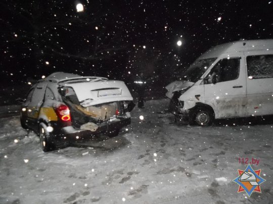 В Рогачевском районе в ДТП погибли два человека, один находится в реанимации