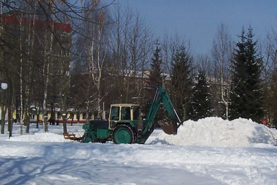 ЖКХ бросило силы на уборку снега