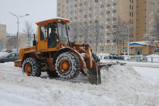 ЖКХ бросило силы на уборку снега
