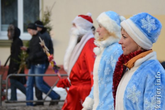 Шествие Дедов Морозов-2013 в Слуцке