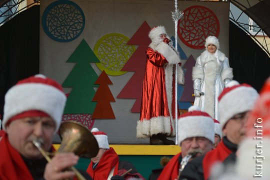 Шествие Дедов Морозов-2013 в Слуцке