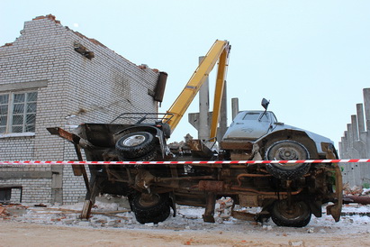 В Гродно опрокинулась автовышка. Есть погибшие