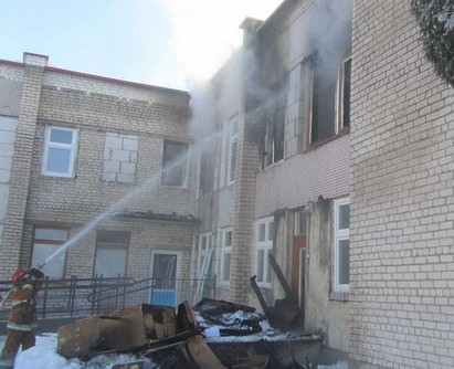 Воспитатели и дети успешно эвакуировались при пожаре в одном из детских садов Скиделя