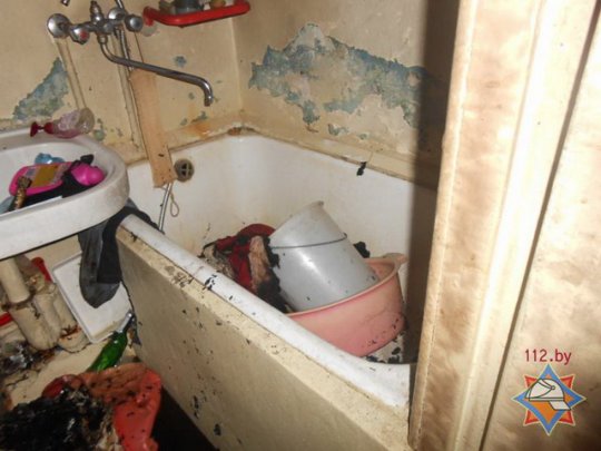 В Рогачеве из-за пожара эвакуировано 15 жителей пятиэтажки (фото)