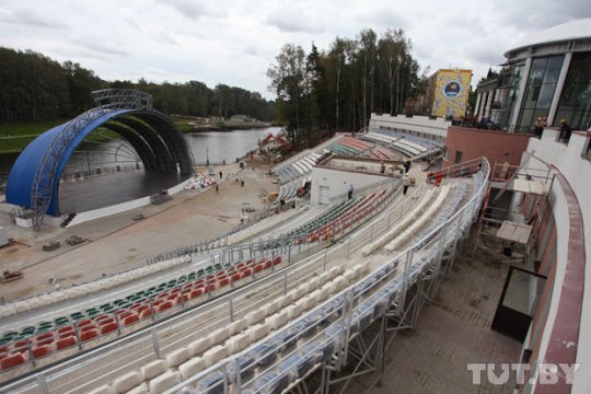 Горки четыре месяца спустя. Репортаж из столицы "Дожинок-2012"