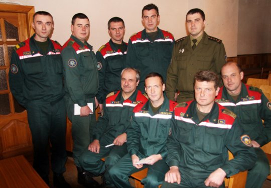 Поставские спасатели вознаграждены за образцовое исполнение служебных обязанностей (+фото)