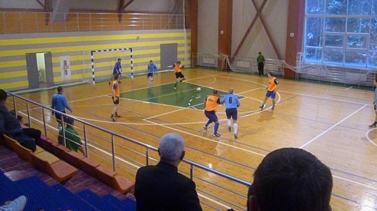 Междугородний турнир по мини-футболу состоялся. ФК "Мясокомбинат" г. Глубокое в добавочное время упускает чемпионство