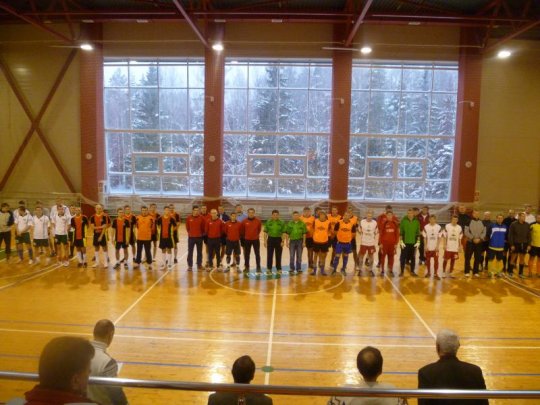 Междугородний турнир по мини-футболу состоялся. ФК "Мясокомбинат" г. Глубокое в добавочное время упускает чемпионство