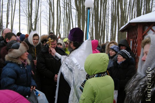«На святой воде мы варим суп и делаем закатки»
