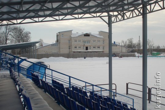 Строительство здания на стадионе запланировано завершить в июне